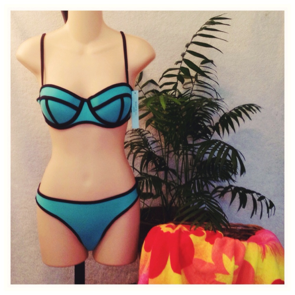 FabulouS Swim Bikini 2pc. Set NWT M
